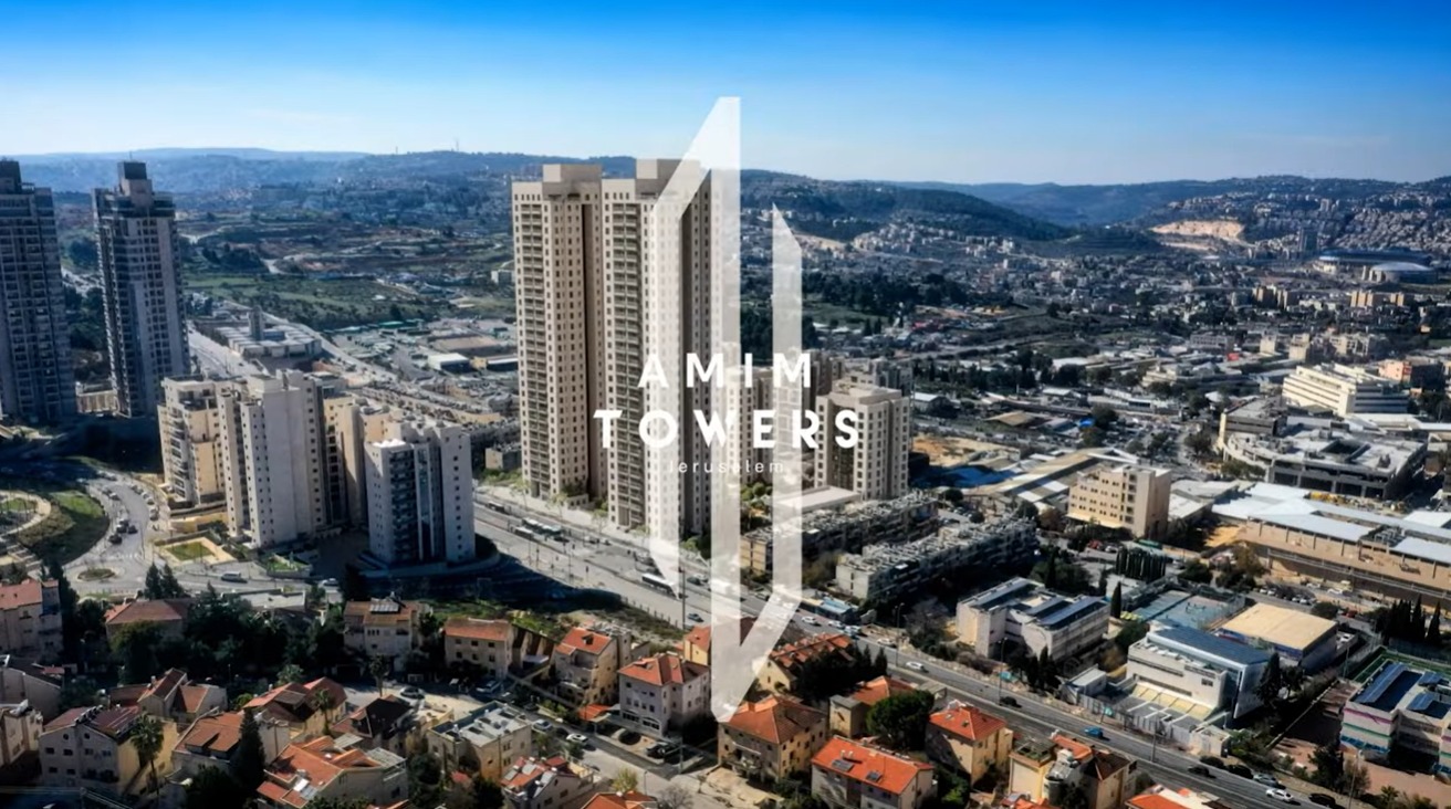 מעקב בנייה בטיימלאפס
